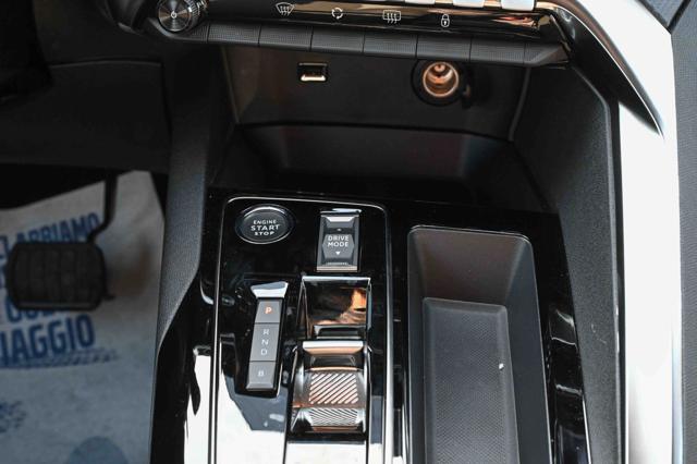PEUGEOT 3008 usata, con Touch screen