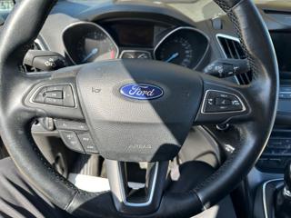 FORD C-Max usata, con Sensori di parcheggio posteriori