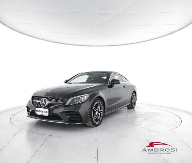 MERCEDES-BENZ CLA usata 0