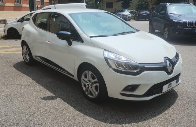 RENAULT Clio usata, con Alzacristalli elettrici
