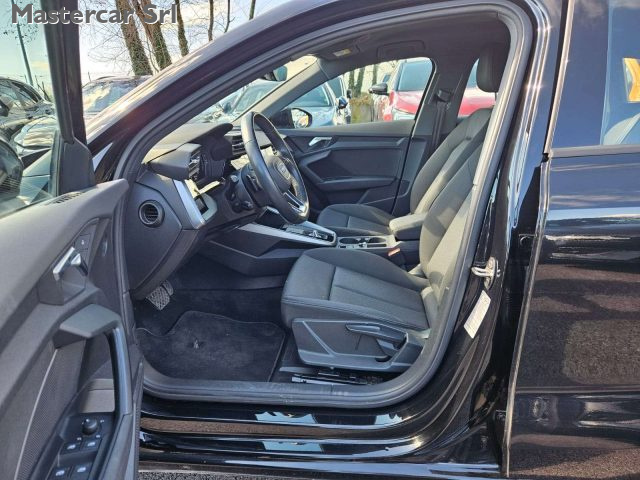 AUDI A3 usata, con Park Distance Control