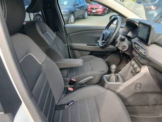 DACIA Jogger usata, con Autoradio digitale