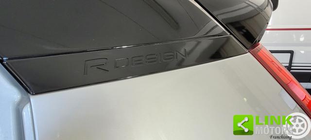 VOLVO XC40 usata 4