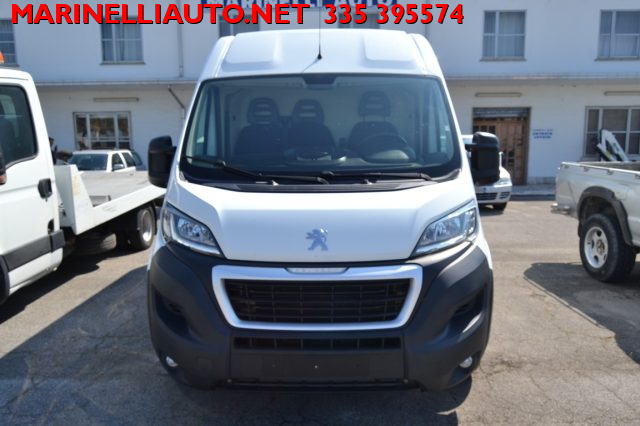 PEUGEOT Boxer usata, con Alzacristalli elettrici