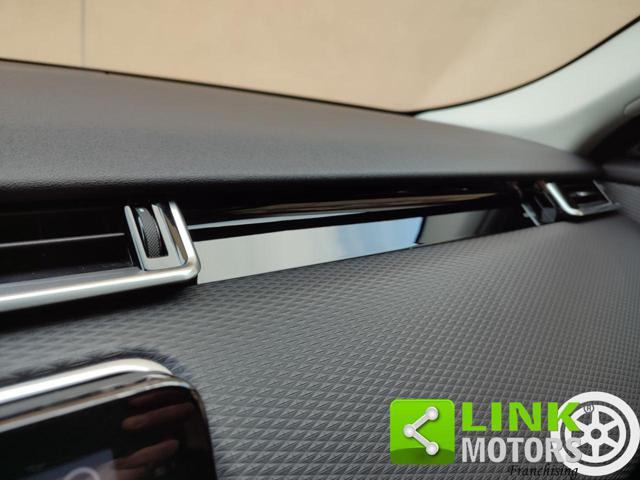 LAND ROVER Range Rover Velar usata 37