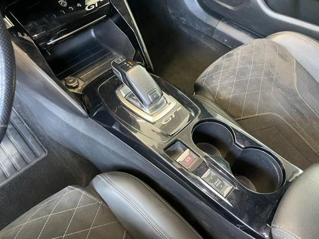 PEUGEOT 2008 usata, con Servosterzo