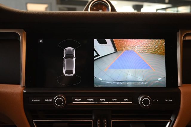 PORSCHE Macan usata 57