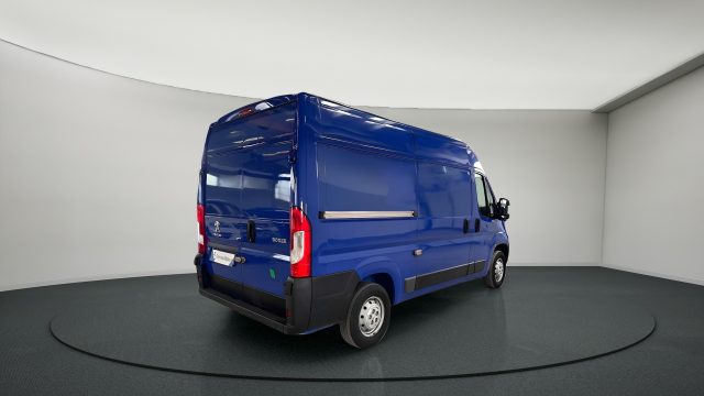 PEUGEOT Boxer usata, con Climatizzatore