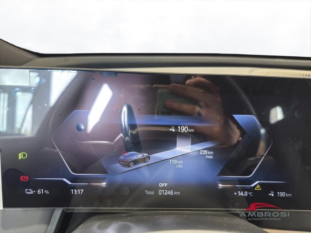 BMW iX usata 11