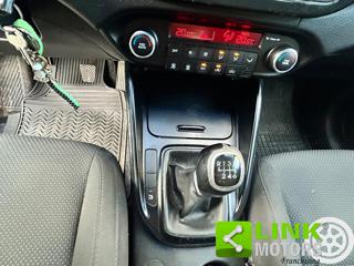 KIA Carens usata 11