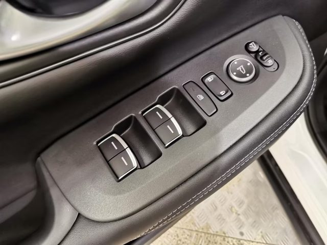 HONDA ZR-V usata, con Volante in pelle