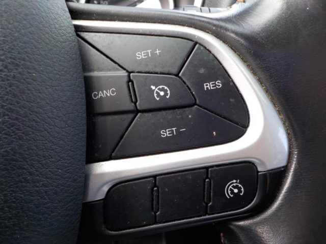 JEEP Compass usata, con Sensori di parcheggio posteriori