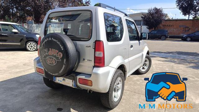 SUZUKI Jimny usata, con Alzacristalli elettrici