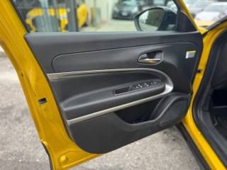 JEEP Avenger usata, con Portellone posteriore elettrico