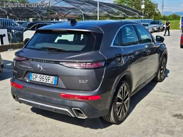 DS AUTOMOBILES DS 7 usata, con Sedile posteriore sdoppiato