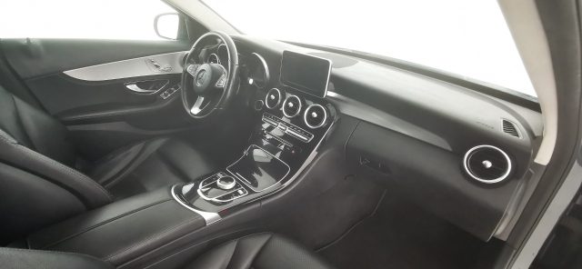 MERCEDES-BENZ C 200 usata 59