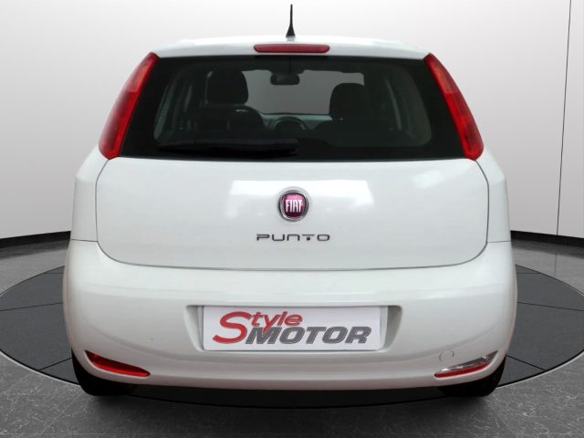 FIAT Punto usata, con Autoradio