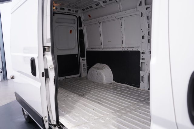 PEUGEOT Boxer usata 19