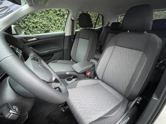 VOLKSWAGEN T-Cross usata 28