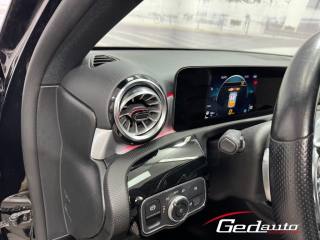 MERCEDES-BENZ A 180 usata, con Controllo automatico clima
