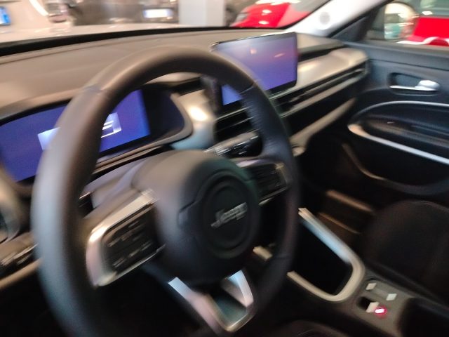 JEEP Avenger usata, con Bluetooth