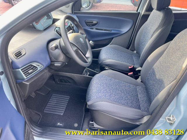 LANCIA Ypsilon usata, con Autoradio
