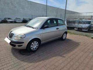 LANCIA Ypsilon usata, con Airbag