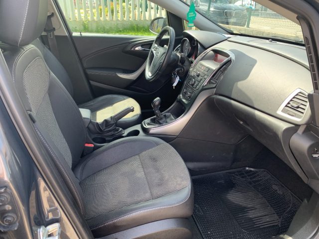 OPEL Astra usata, con Controllo trazione