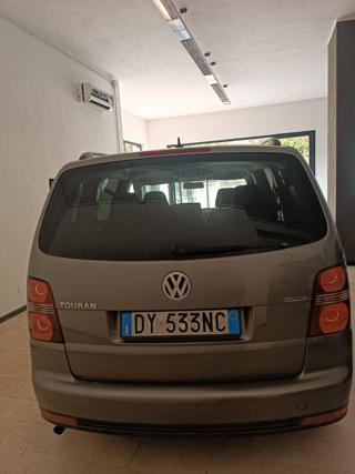 VOLKSWAGEN Touran usata, con Chiusura centralizzata