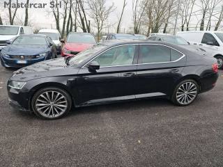 SKODA Superb usata, con Airbag laterali