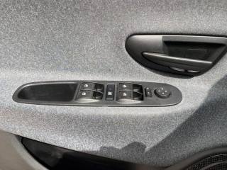 LANCIA Ypsilon usata, con Controllo trazione