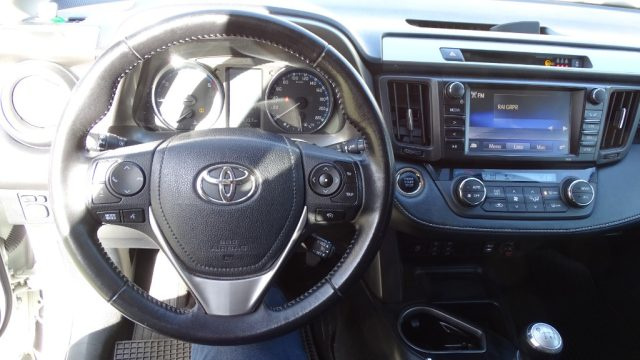 TOYOTA RAV 4 usata 81