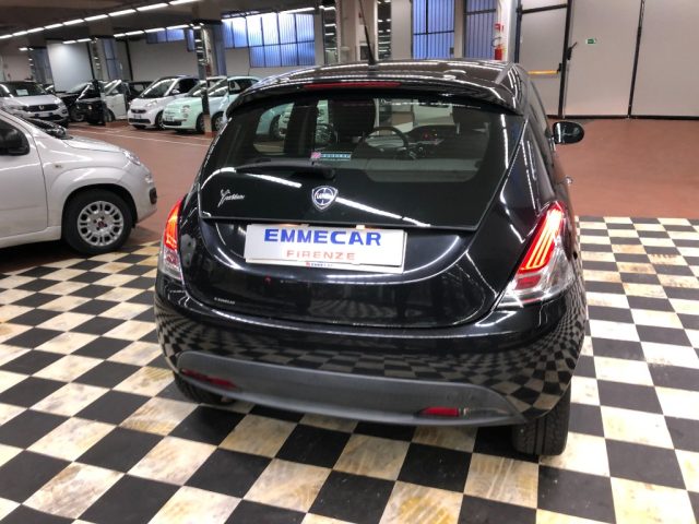 LANCIA Ypsilon usata, con Servosterzo