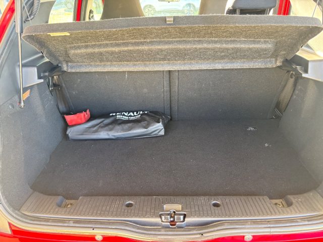 RENAULT Twingo usata, con Pneumatici estivi