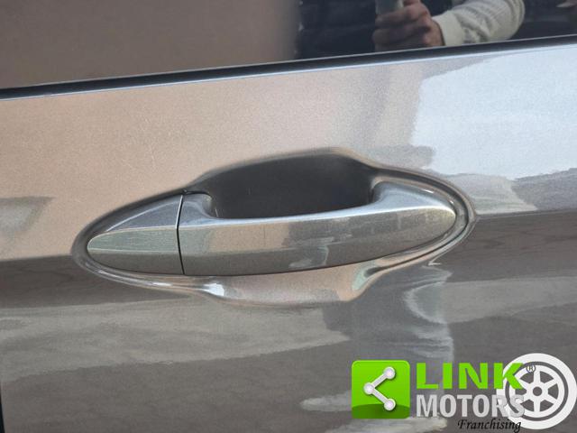 FORD Tourneo Courier usata, con Start/Stop Automatico