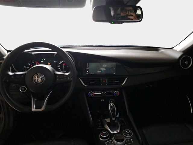 ALFA ROMEO Giulia usata, con Climatizzatore