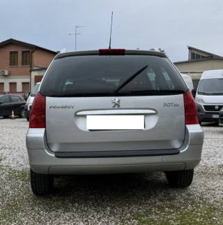 PEUGEOT 307 usata, con Autoradio