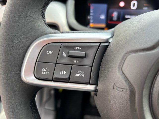 JEEP Avenger usata, con Bracciolo