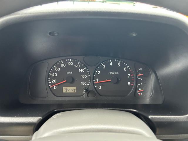 SUZUKI Jimny usata, con USB