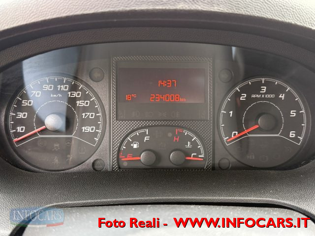 PEUGEOT Boxer usata, con ESP