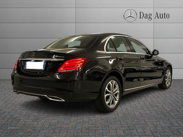 MERCEDES-BENZ C 220 usata, con Airbag