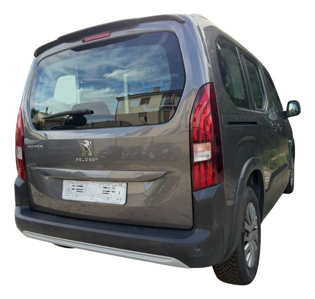 PEUGEOT Rifter usata, con Alzacristalli elettrici