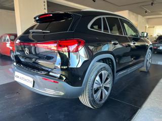 MERCEDES-BENZ EQA usata, con Autoradio