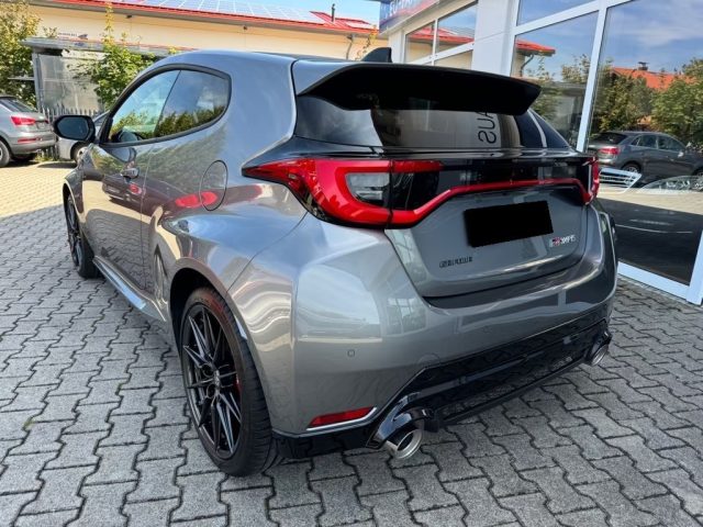 TOYOTA Yaris usata, con Airbag Passeggero