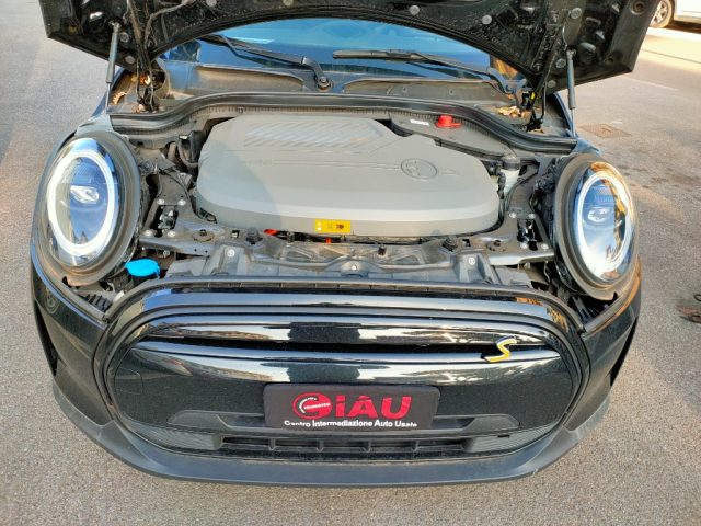 MINI Cooper SE usata, con USB