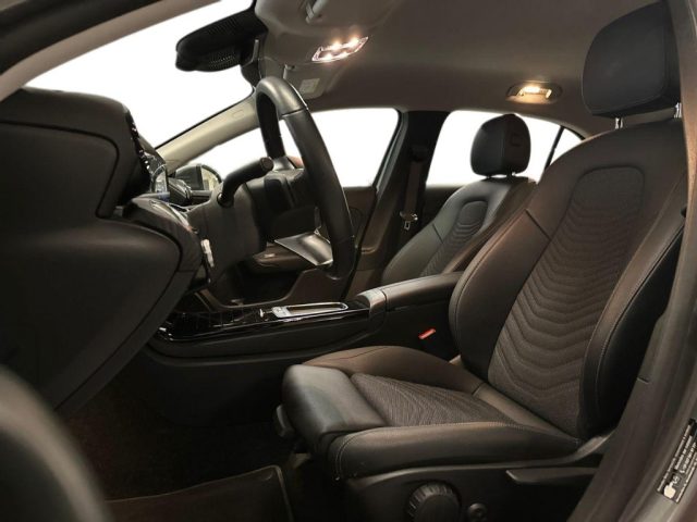 MERCEDES-BENZ A 180 usata, con Controllo automatico clima