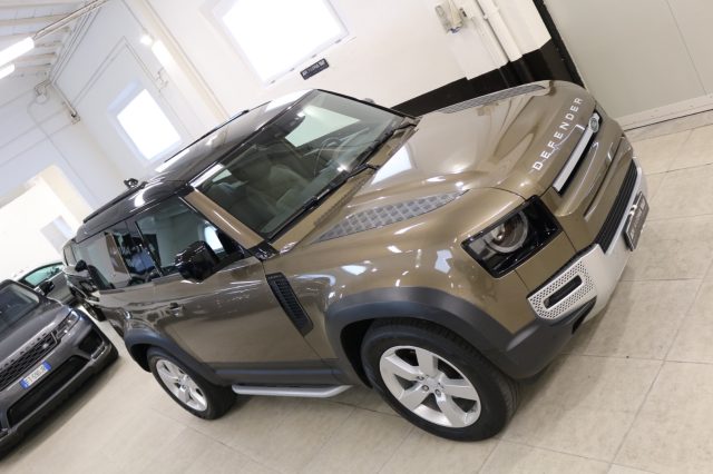 LAND ROVER Defender usata, con Sistema di navigazione