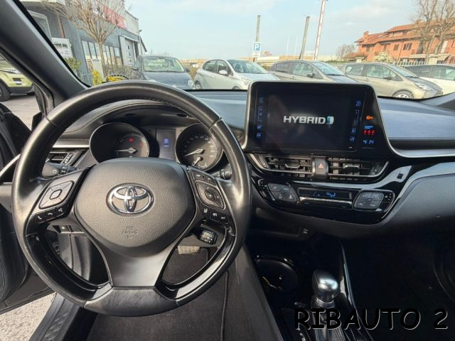 TOYOTA C-HR usata, con Airbag