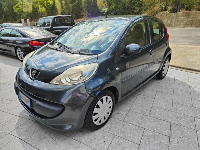 PEUGEOT 107 usata, con Alzacristalli elettrici