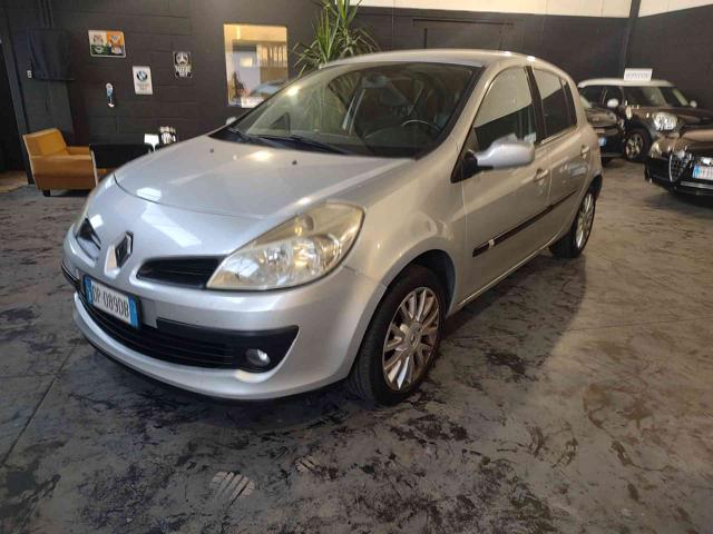 RENAULT Clio usata, con ABS
